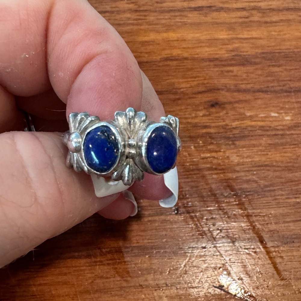 Sterling silver and lapis ring. Made in Mexico. Size approximate 9